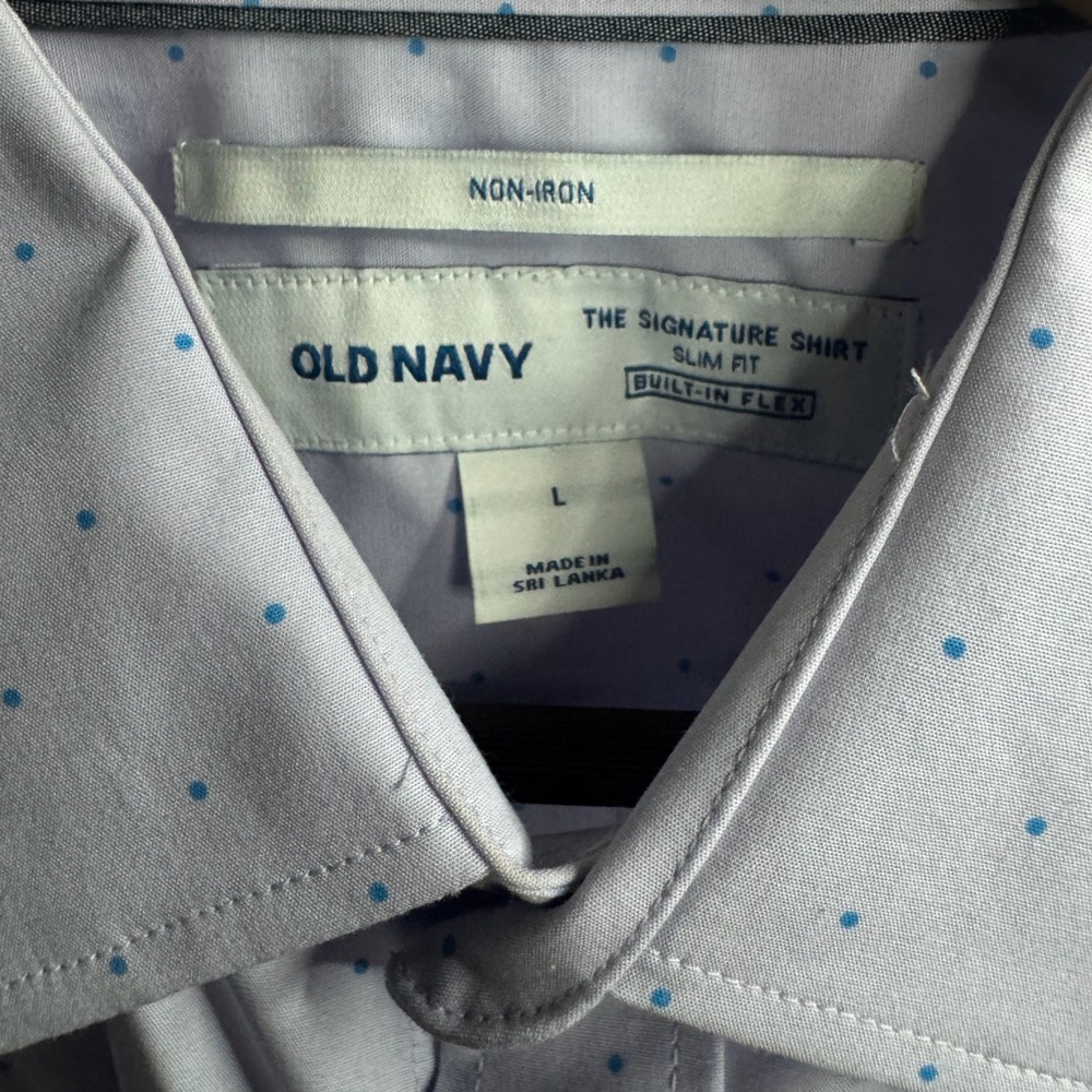 Old Navy Men's Light Gray Shirt with Blue Dots